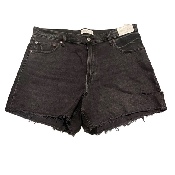 NWT Abercrombie & Fitch Women’s XL 34 18 Shorts High Rise The Dad Short Bottom - Picture 1 of 11